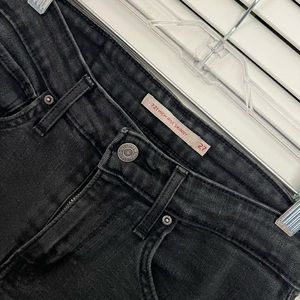 Levis 721 High Rise Skinny Size 27